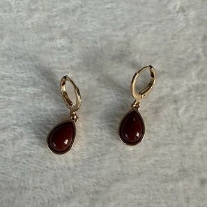gold and brown drop earrings